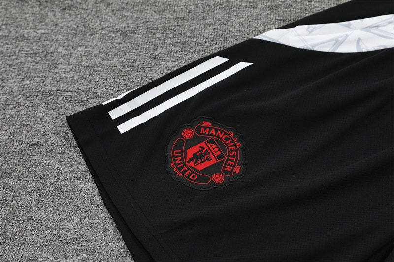 Ensemble-Maillot-Short-Manchester-United-2024-2025-Rouge-4
