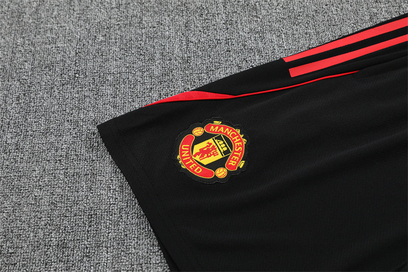 Ensemble-Maillot-Short-Manchester-United-2025-2026-Blanc-Rouge-4