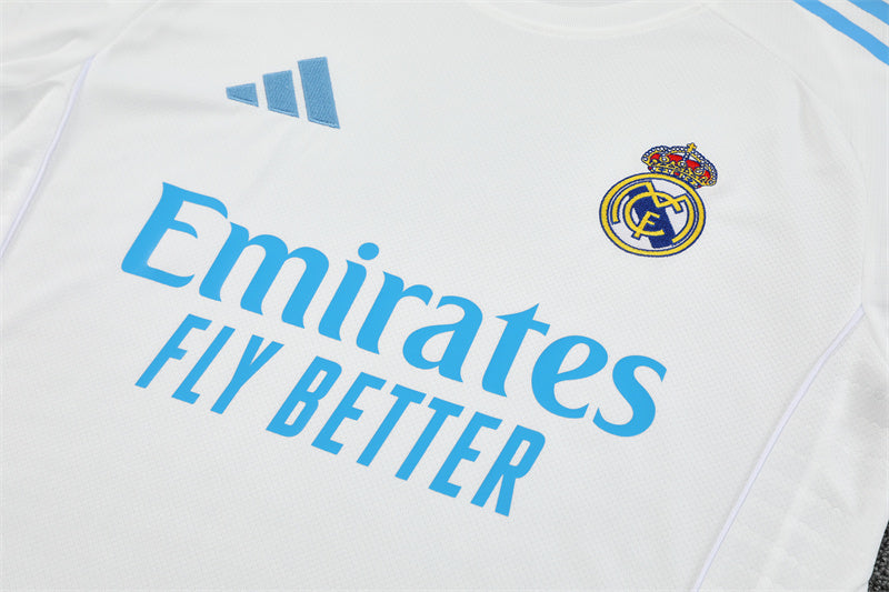 Ensemble-Maillot-Short-Real-Madrid-2025-2026-Blanc-Bleu-Ciel-3