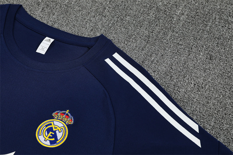 Ensemble-Maillot-Short-Real-Madrid-2025-2026-Bleu-Royal-4