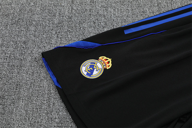 Ensemble-Maillot-Short-Real-Madrid-2025-2026-Noir-Bleu-Limitee-Edition-4