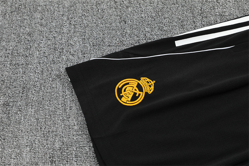 Ensemble-Maillot-Short-Real-Madrid-Marvel-2025-2026-Jaune-Blanc-5