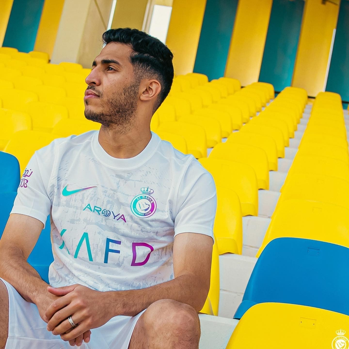 MAILLOT-AL-NASSR-RONALDO-THIRD-2023-2024-4