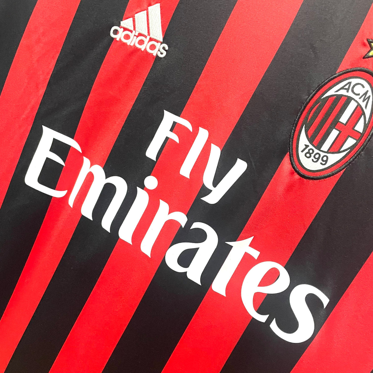 Maillot-AC-Milan-Retro-Vintage-2017-2018-Domicile-Homme-4