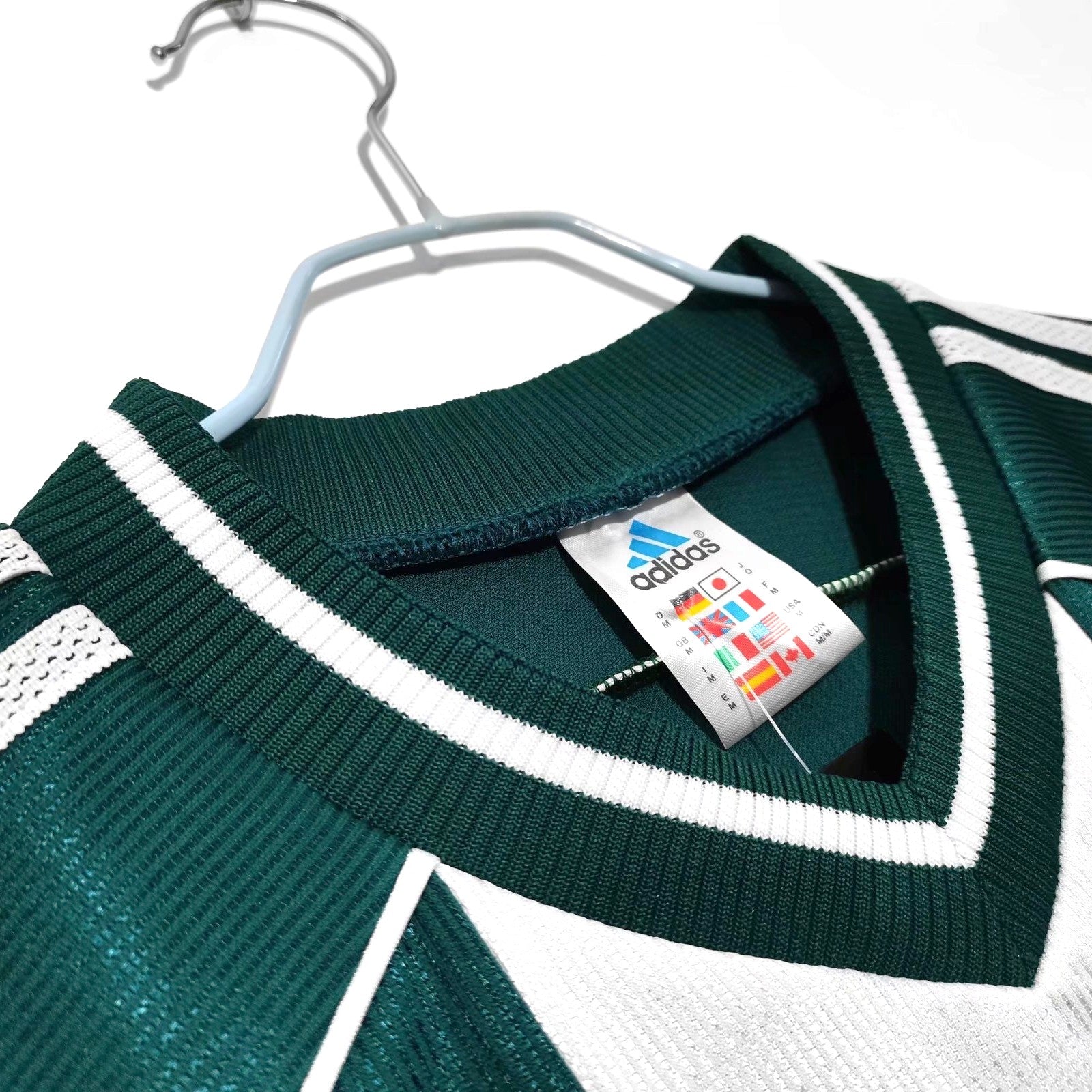 Maillot-Allemagne-1998-Exterieur-Vintage-Retro-4