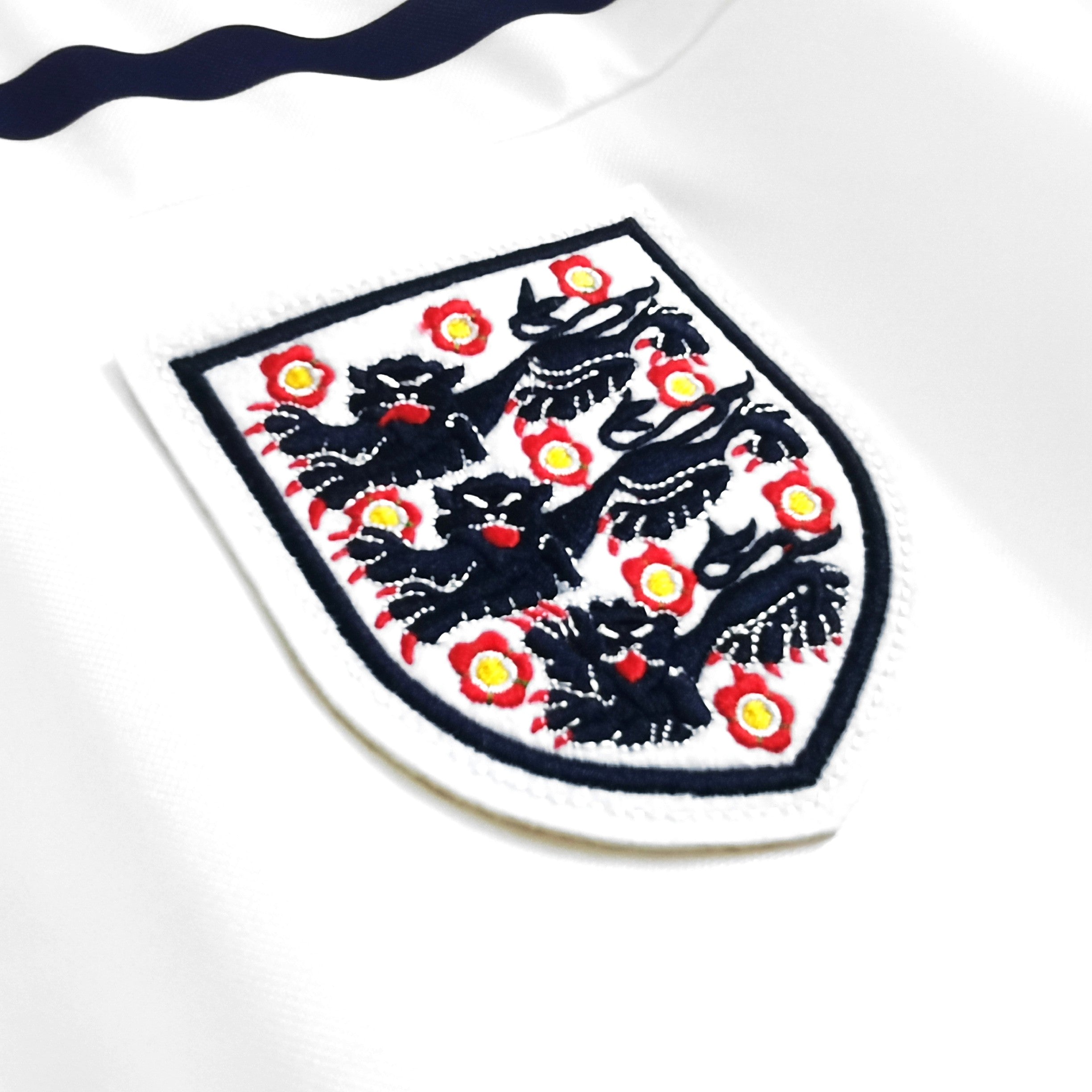 Maillot-Angleterre-1982-Domicile-Vintage-Retro-3
