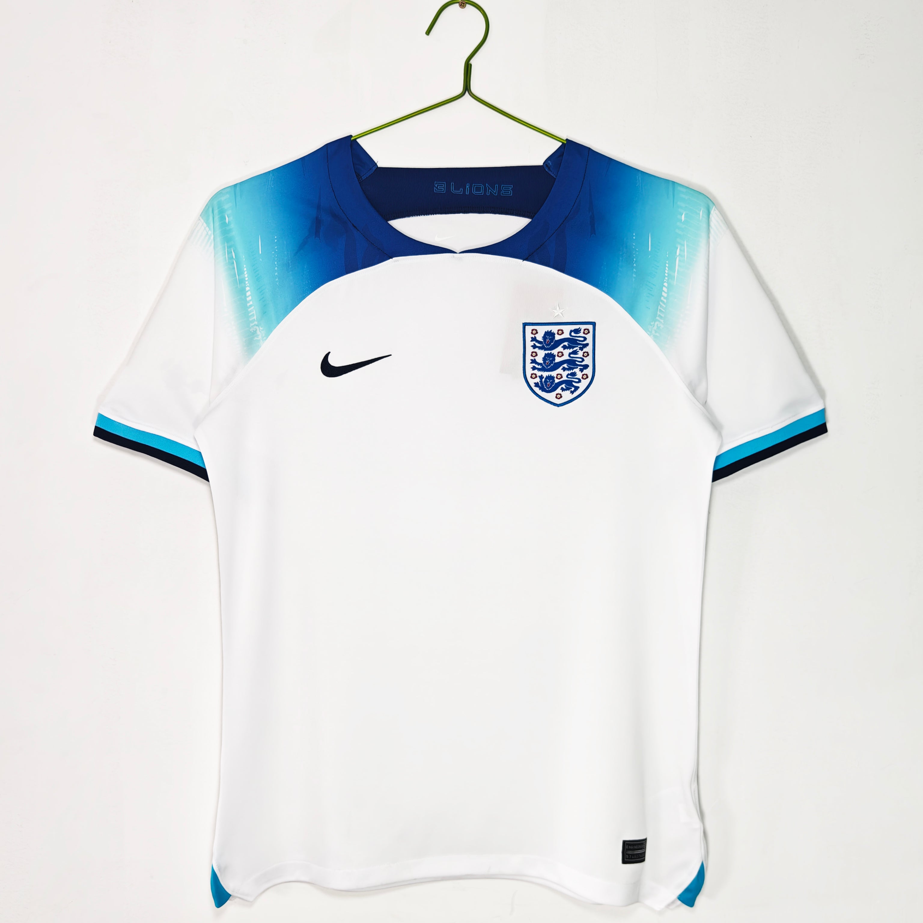 Maillot-Angleterre-2022-Domicile-Vintage-Retro-1