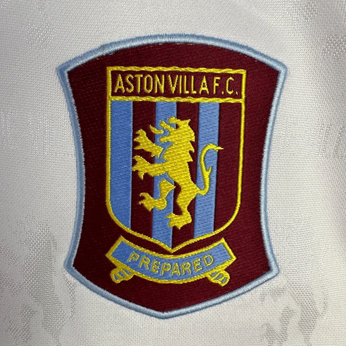 Maillot-Aston-Villa-Retro-Vintage-1995-1996-Exterieur-Saison-Homme-4