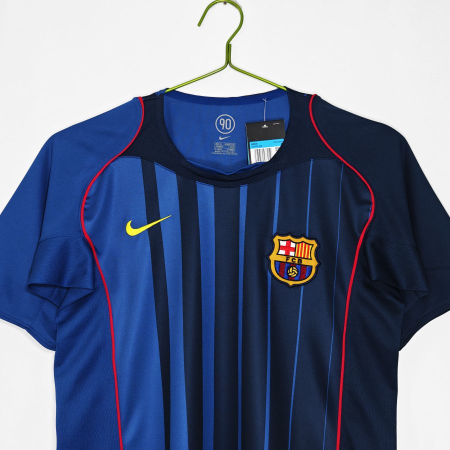 Maillot-Barcelone-Barca-Exterieur-Bleu-Saphir-2004-2005-Vintage-Retro-3