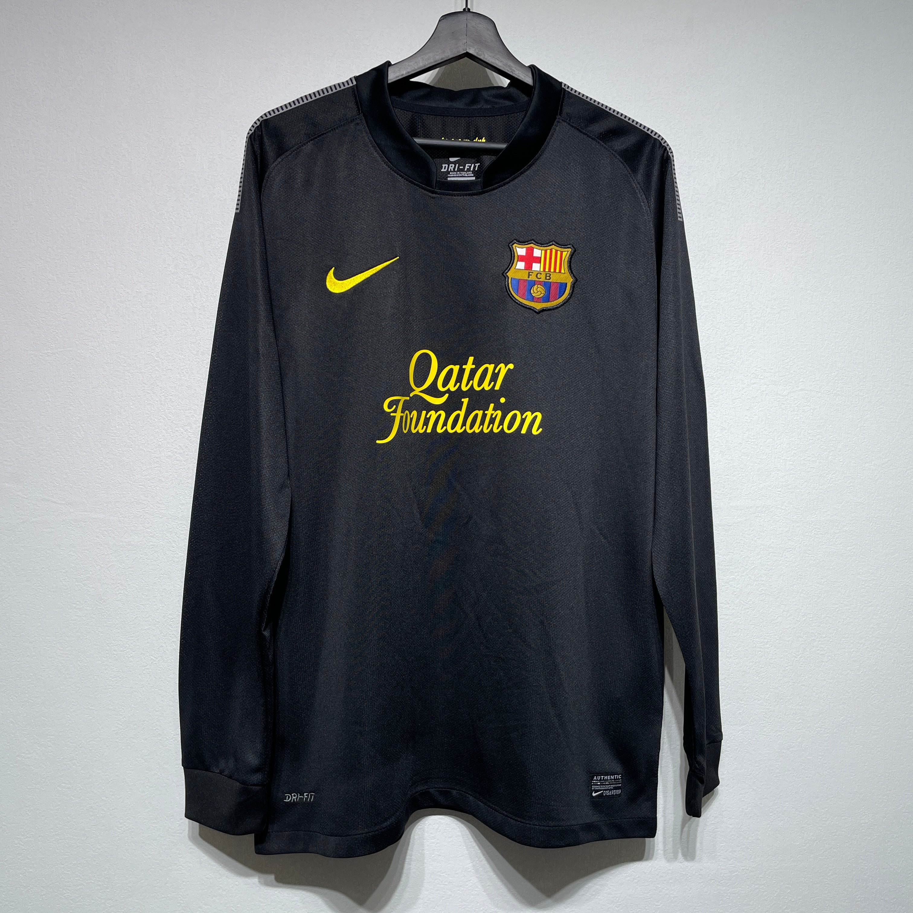 Maillot-Barcelone-Retro-Vintage-Manches-Longues-2011-2012-Exterieur-Homme-1