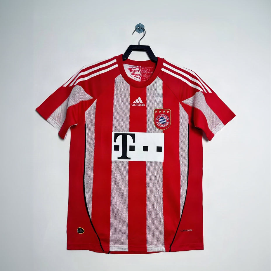 Maillot-Bayern-Munich-Retro-Vintage-2010-2011-Domicile-Homme-1
