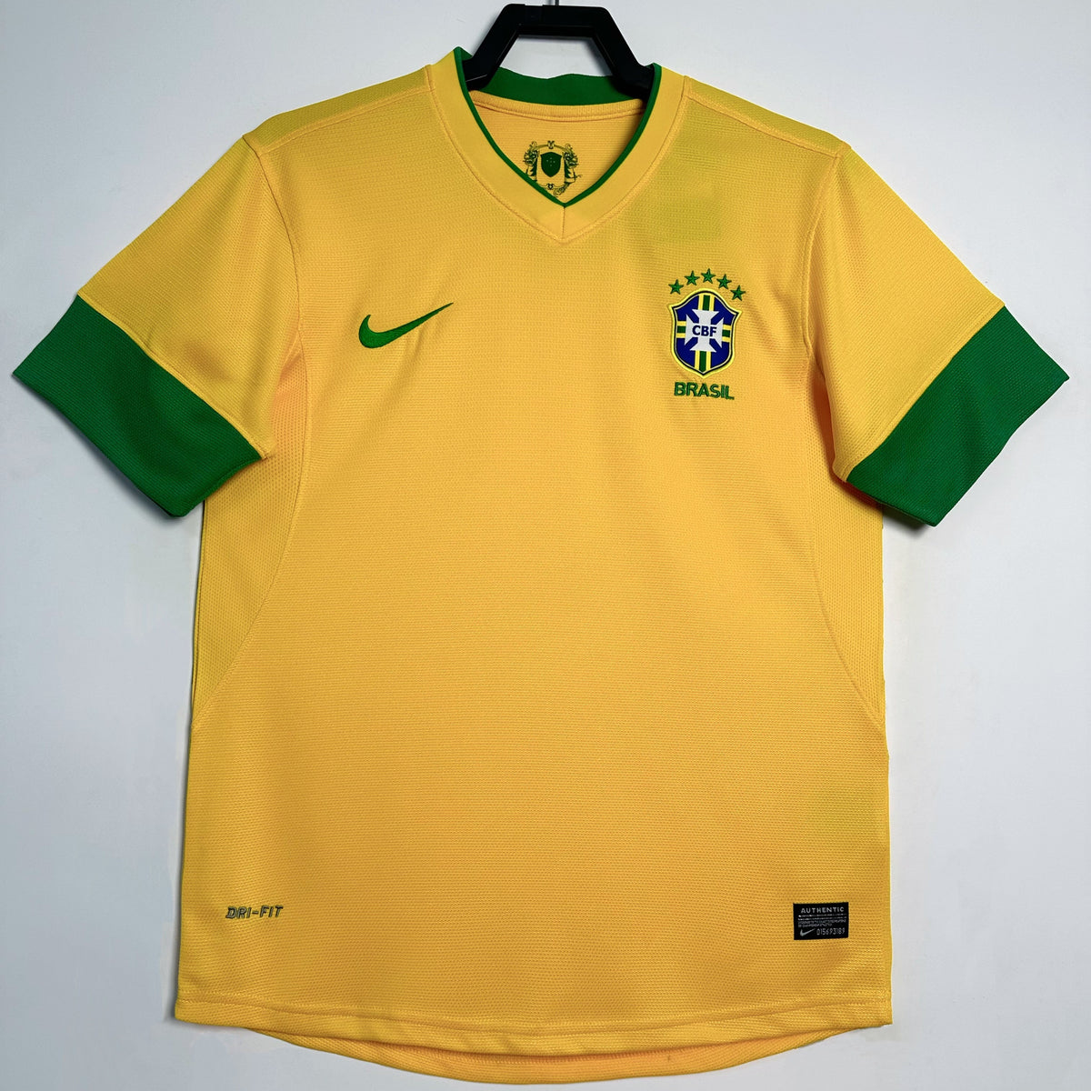 Maillot-Bresil-2012-2013-Domicile-Saison-Vintage-Retro-1
