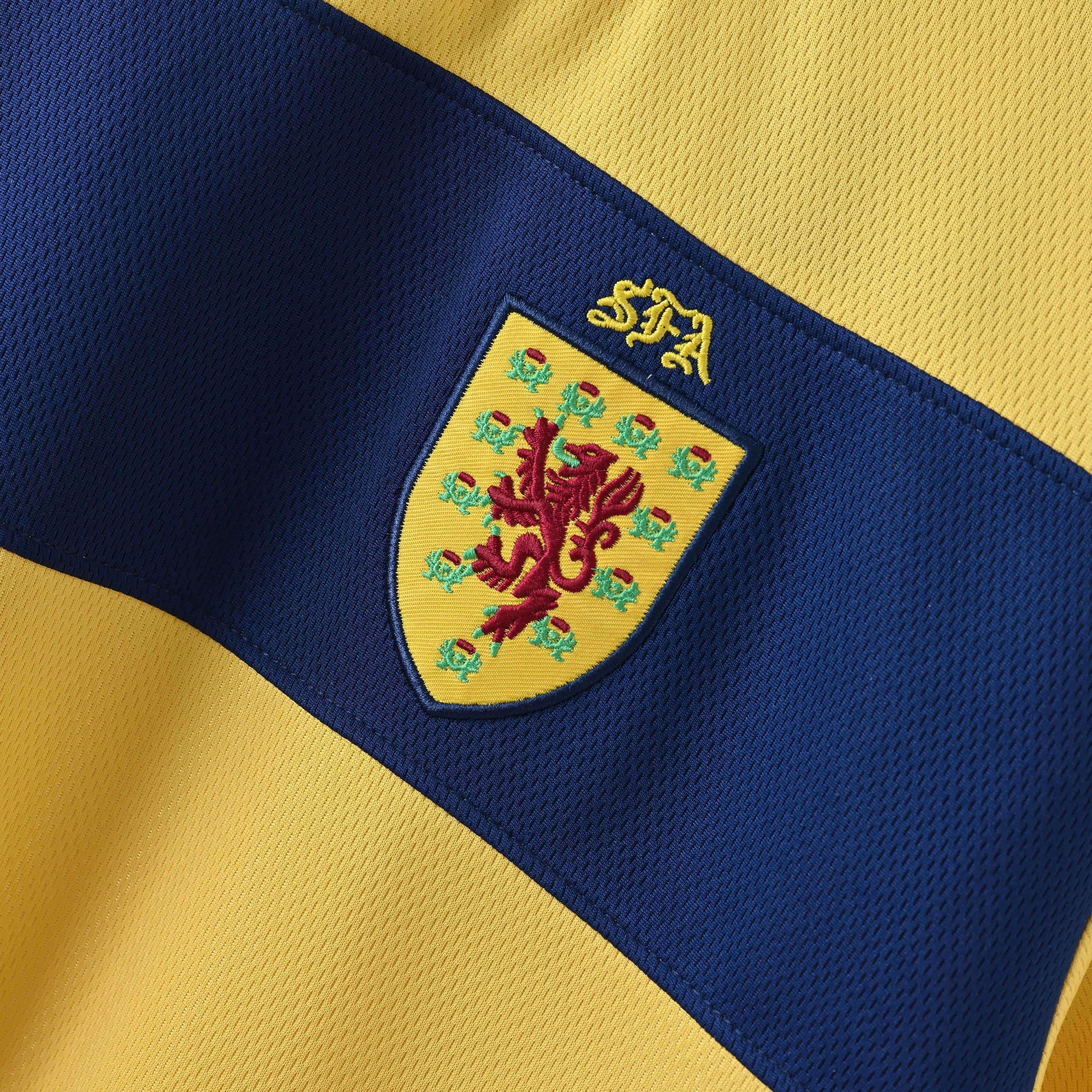 Maillot-Ecosse-2002-Exterieur-Vintage-Retro-3