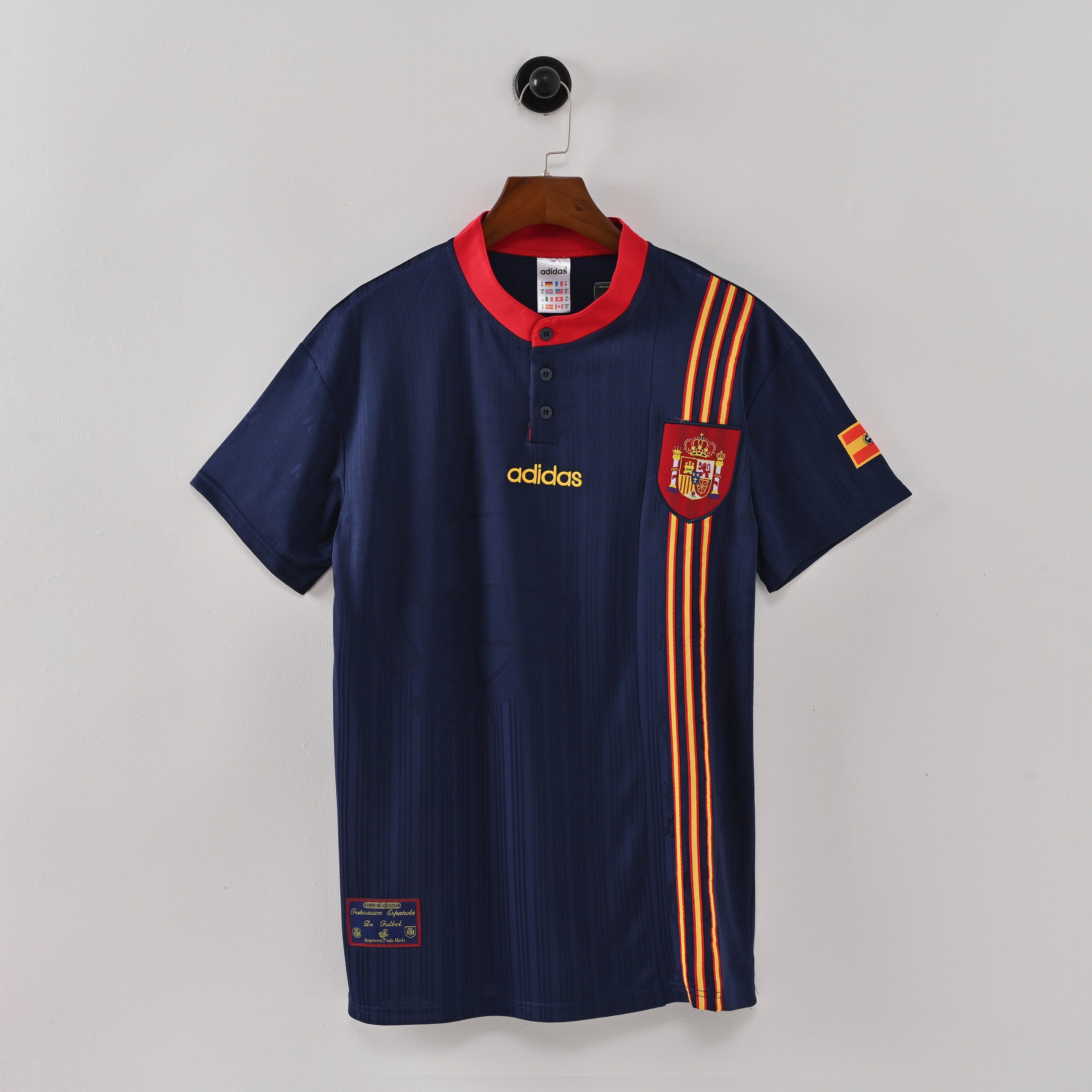 Maillot-Espagne-1996-Exterieur-Vintage-Retro-1