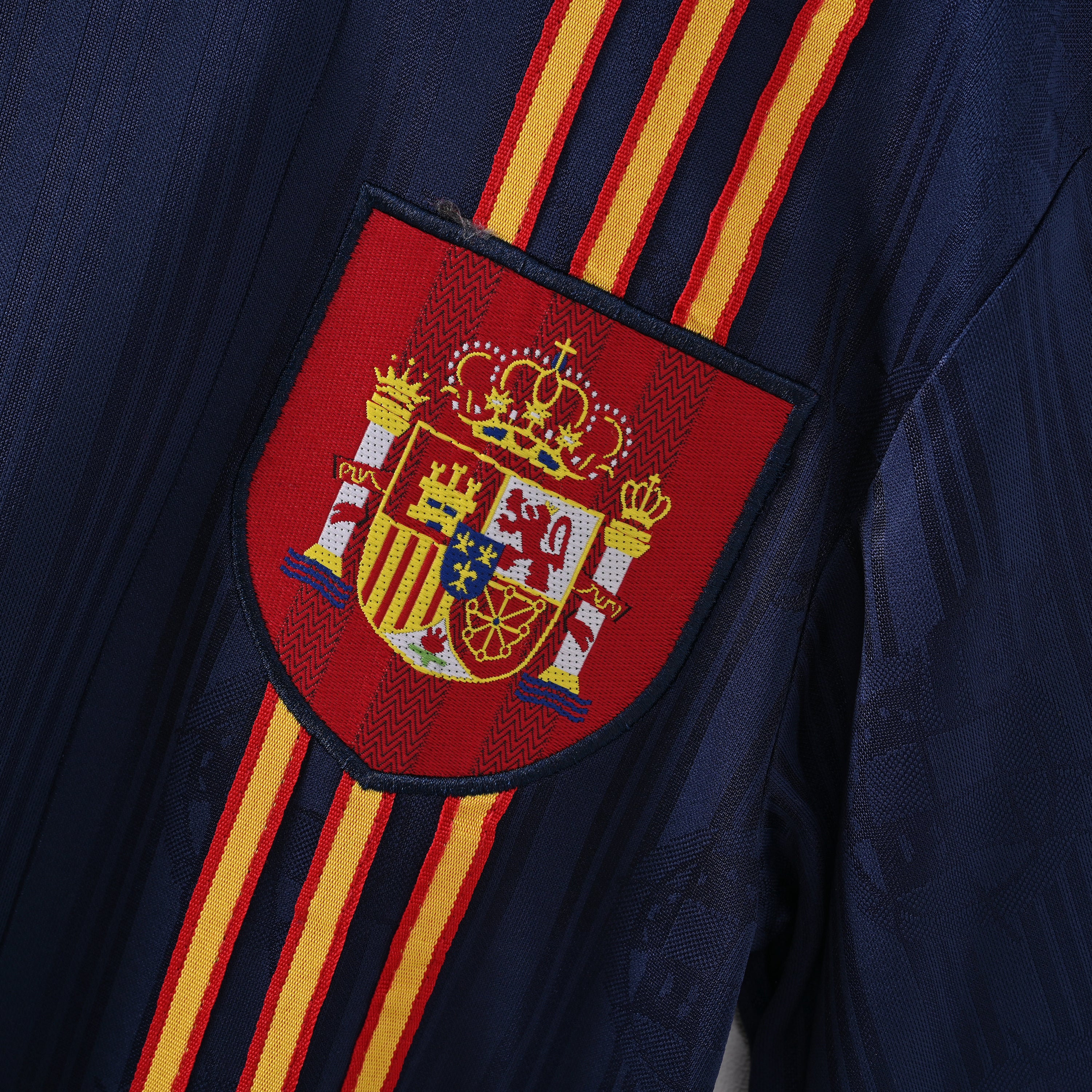 Maillot-Espagne-1996-Exterieur-Vintage-Retro-3