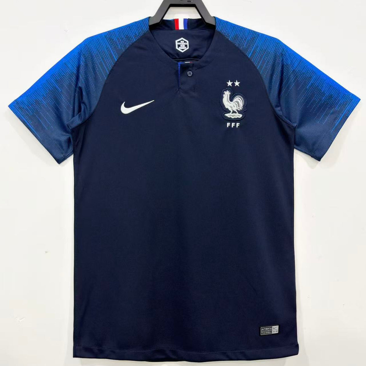 Maillot-France-2018-2019-Domicile-Vintage-Retro-1