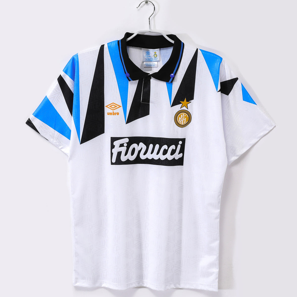 Maillot-Inter-Milan-Exterieur-Retro-Vintage-1992-1993-Homme-1
