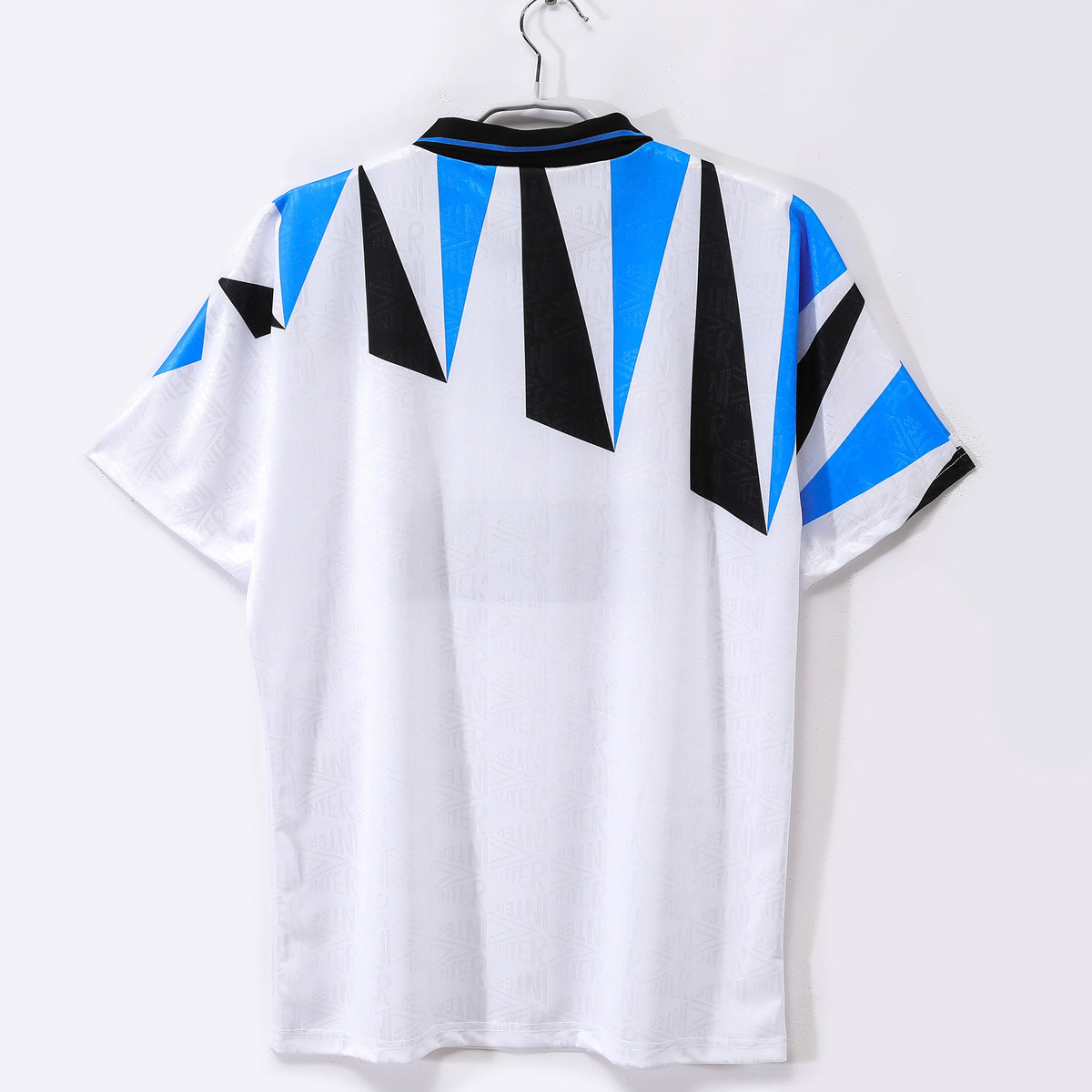 Maillot-Inter-Milan-Exterieur-Retro-Vintage-1992-1993-Homme-2