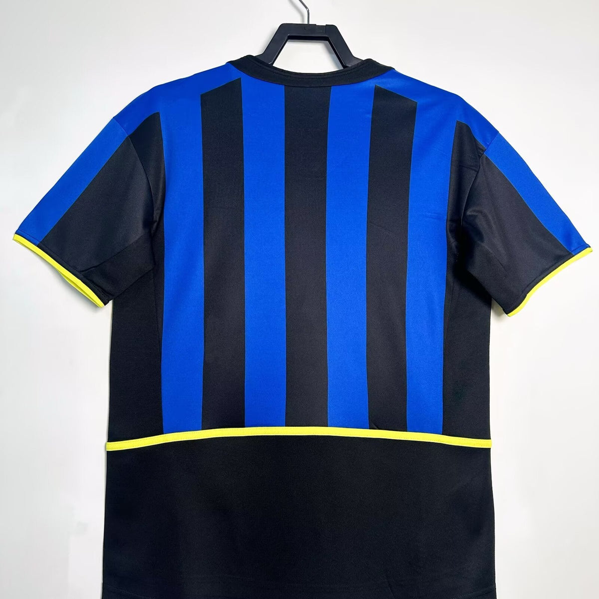 Maillot-Inter-Milan-Retro-Vintage-2002-2003-Domicile-Homme-2