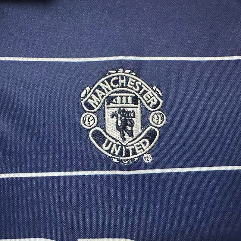 Maillot-Kit-Enfant-Manchester-United-Exterieur-1999-2000-3