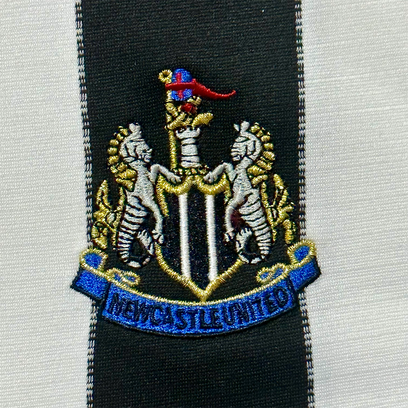 Maillot-Kit-Enfant-Newcastle-United-Domicile-1999-2000-2
