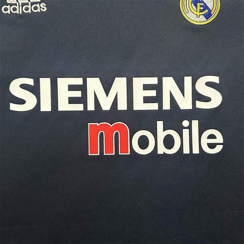 Maillot-Kit-Enfant-Real-Madrid-Exterieur-2003-2004-2