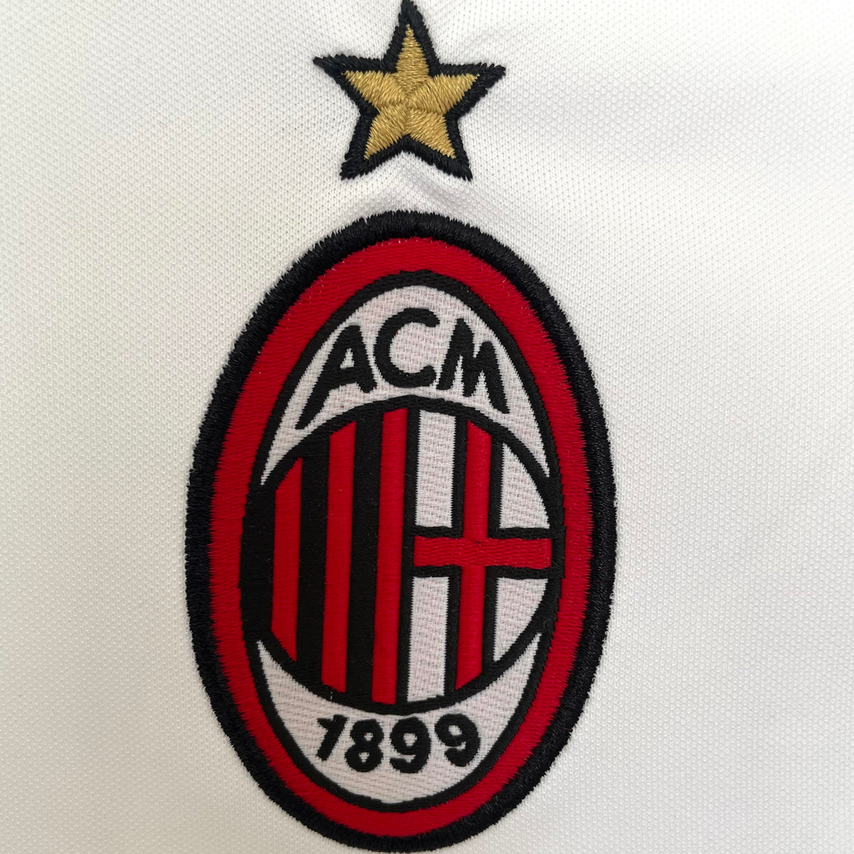 Maillot-Milan-AC-Retro-Vintage-2004-2005-Exterieur-Homme-4