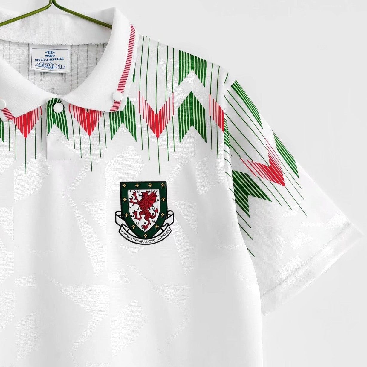 Maillot-Pays-de-Galles-1990-1991-Exterieur-Vintage-Retro-5