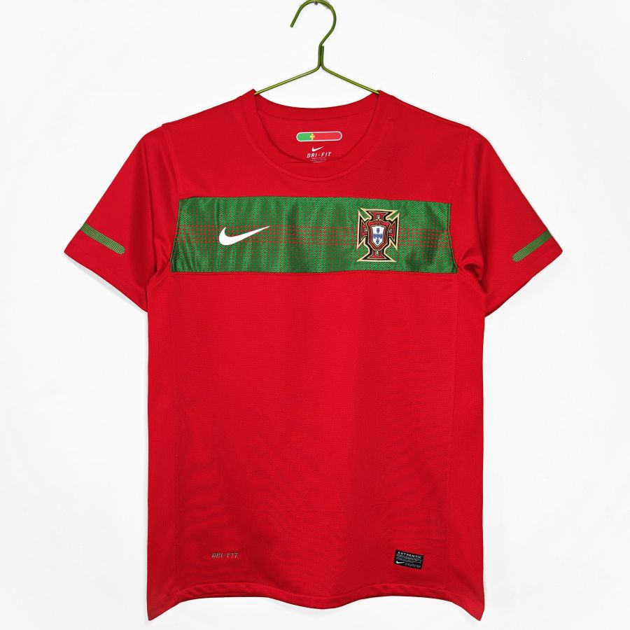 Maillot-Portugal-Domicile-2010-Vintage-Retro-1