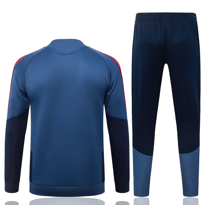 Survetement-Bayern-Munich-Veste-2026-2027-Bleu-Clair-2