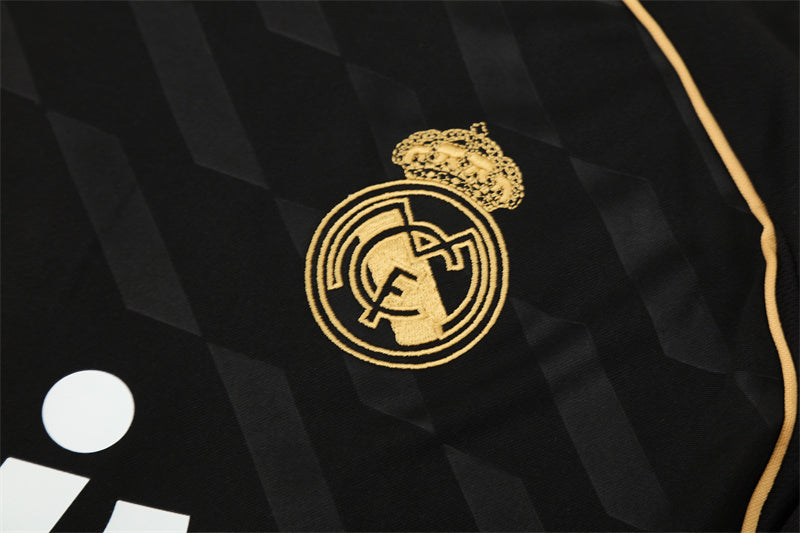 Veste-Real-Madrid-Training-2011-2012-Noir-5