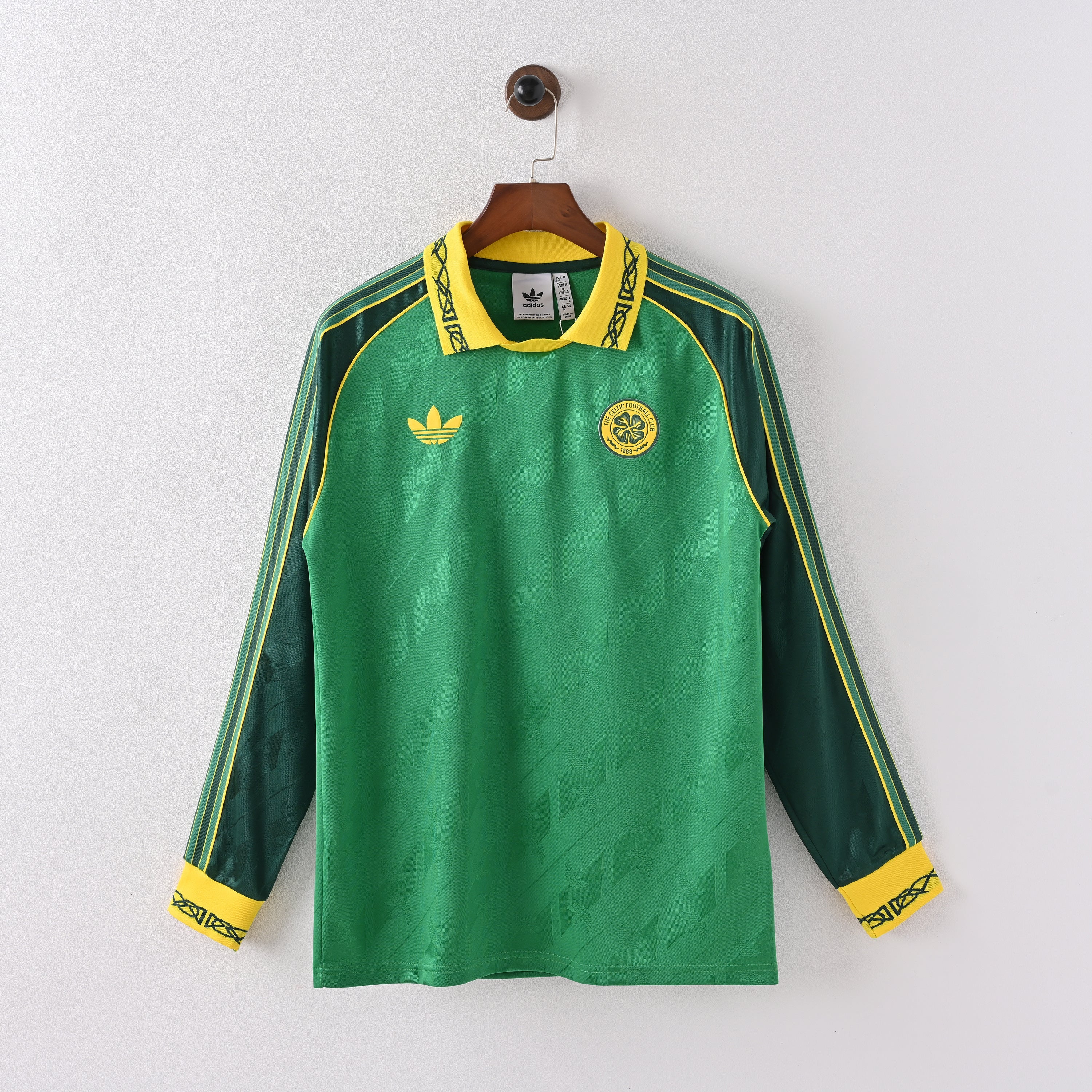 maillot--manches-lounges-celtic-fc-2024-2025-LFSTLR-vintage-retro-1