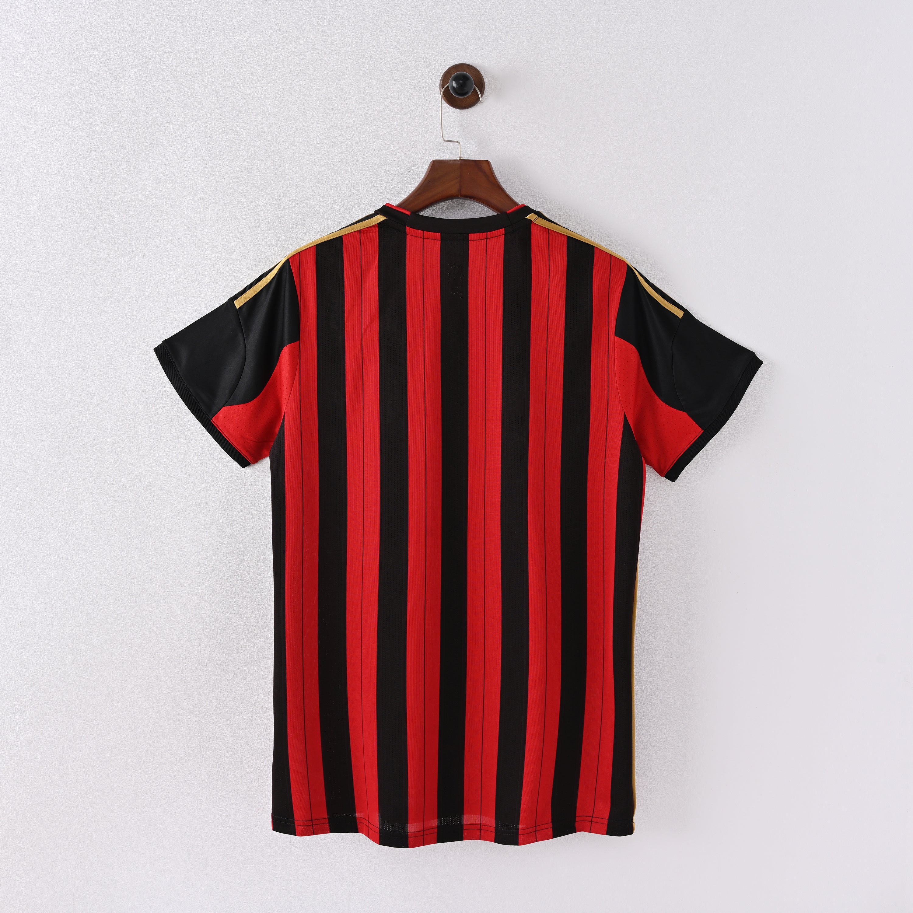 maillot-ac-milan-2013-2014-domicile-2