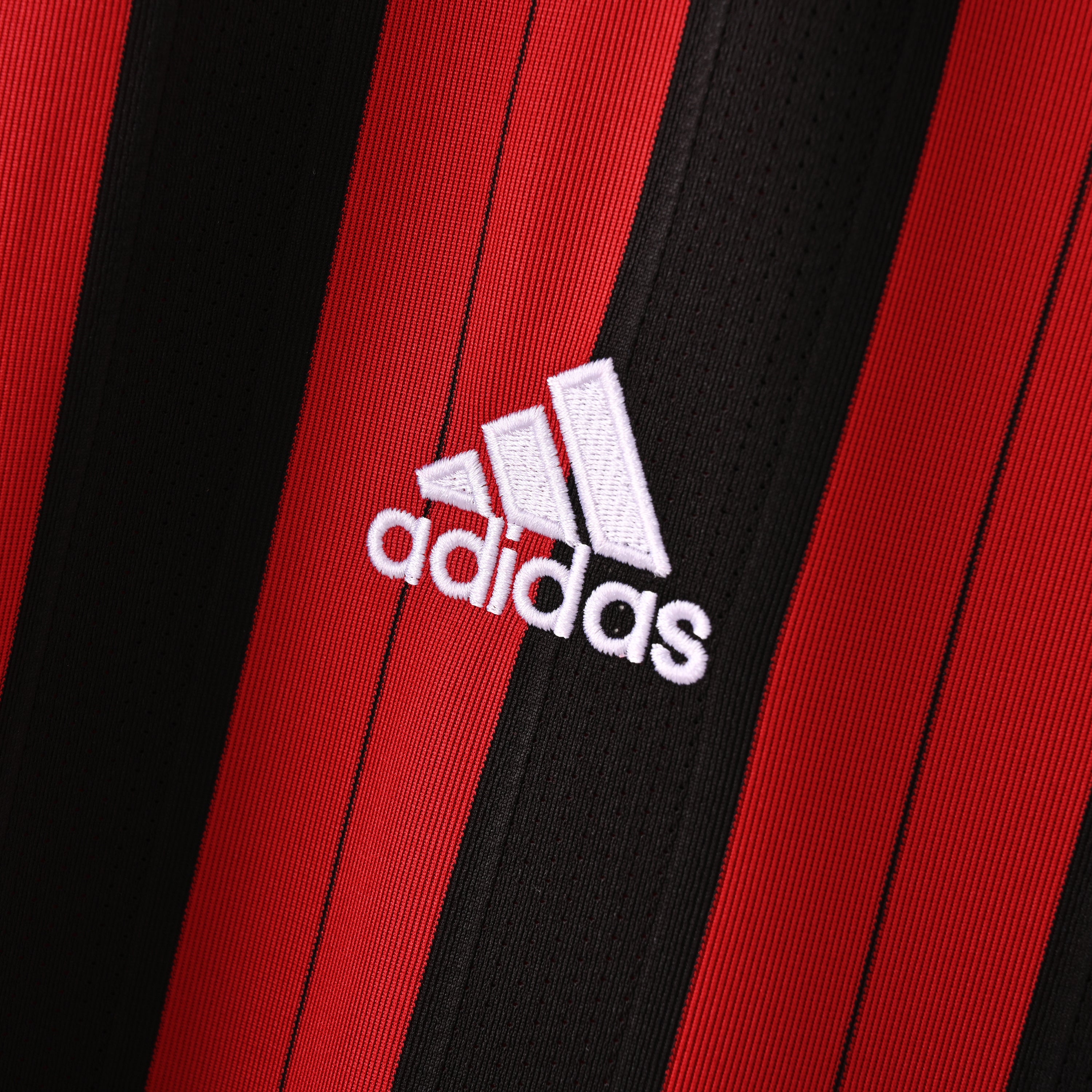 maillot-ac-milan-2013-2014-domicile-9
