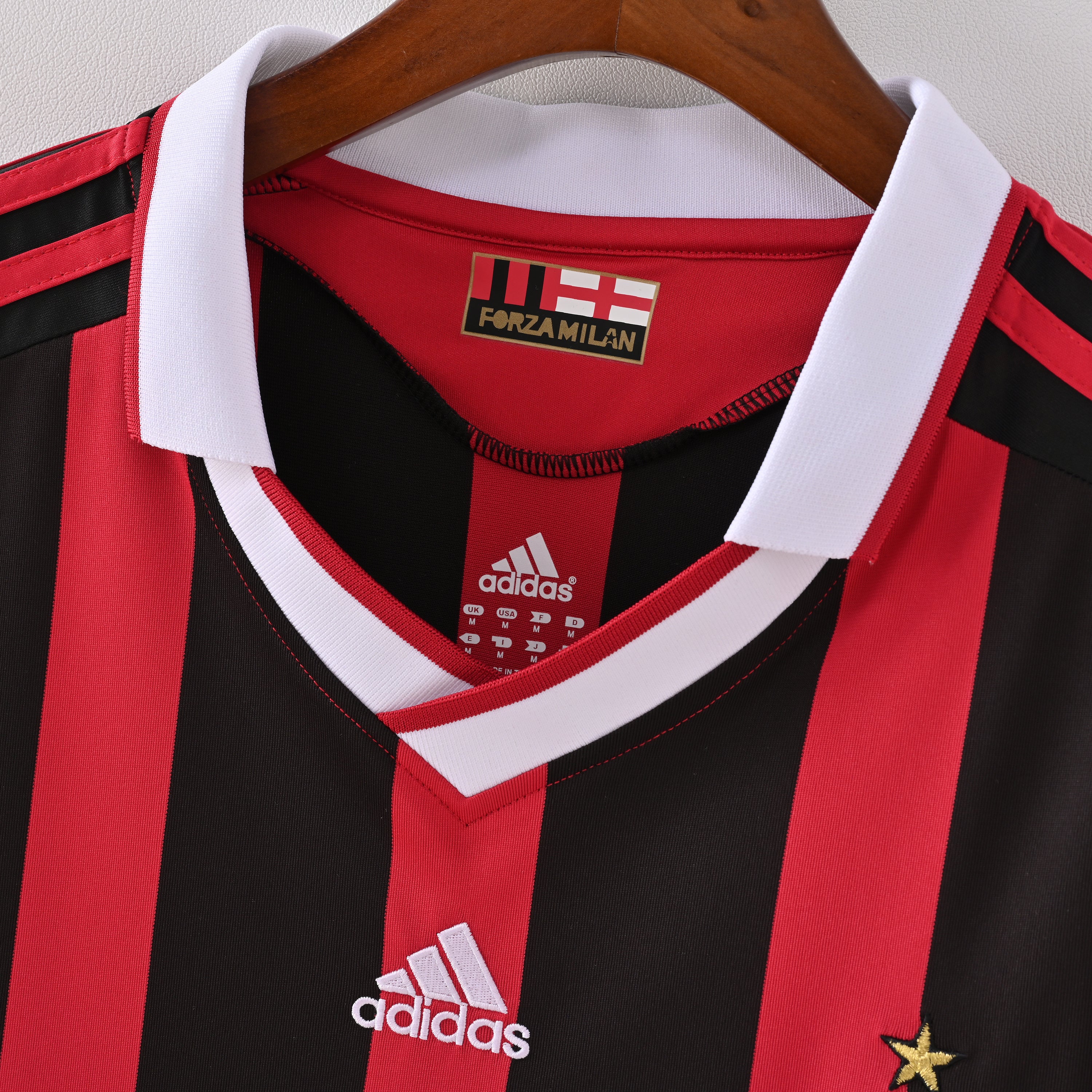 maillot-ac-milan-domicile-2009-2010-8