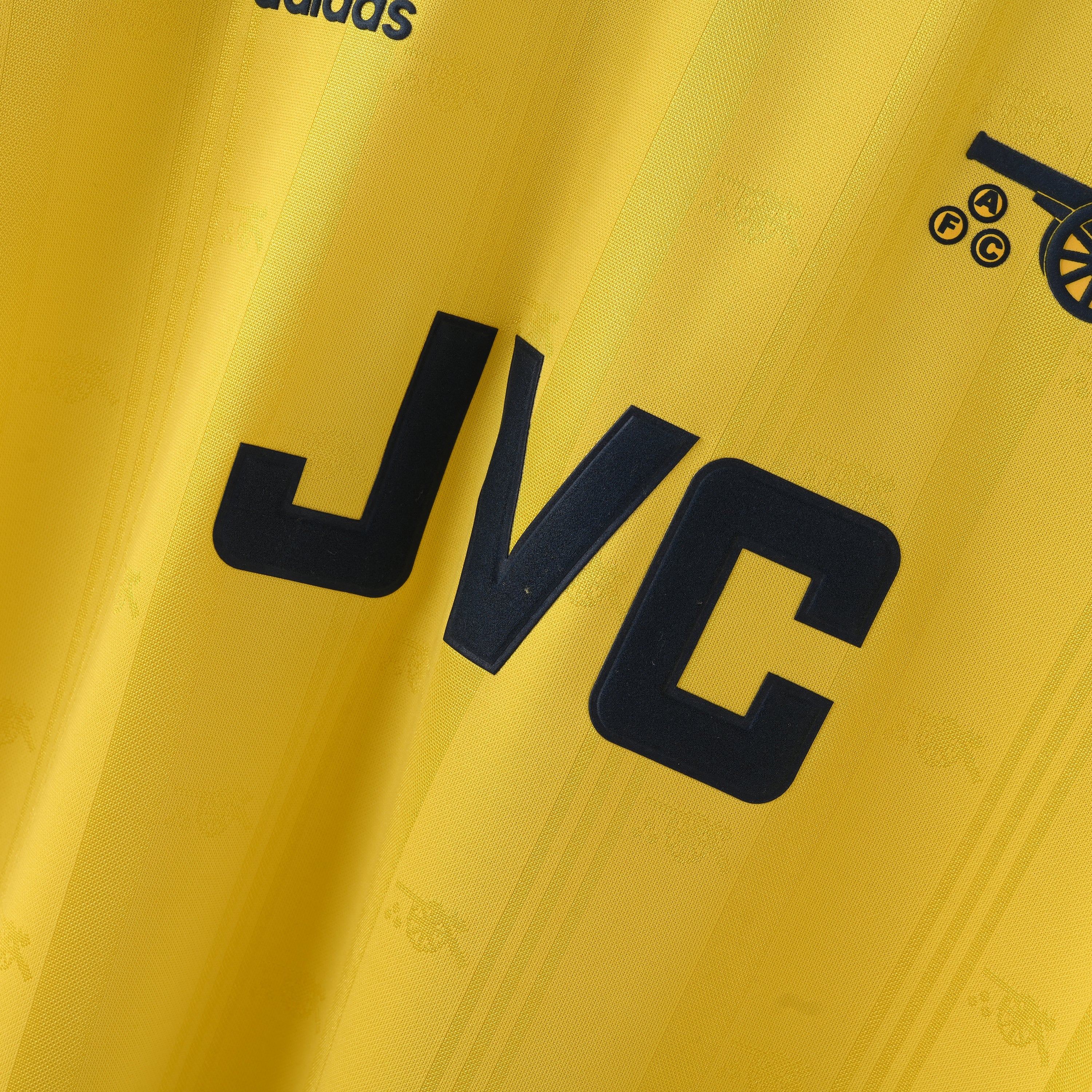 maillot-arsenal-1986-1988-exterieur-vintage-retro-3