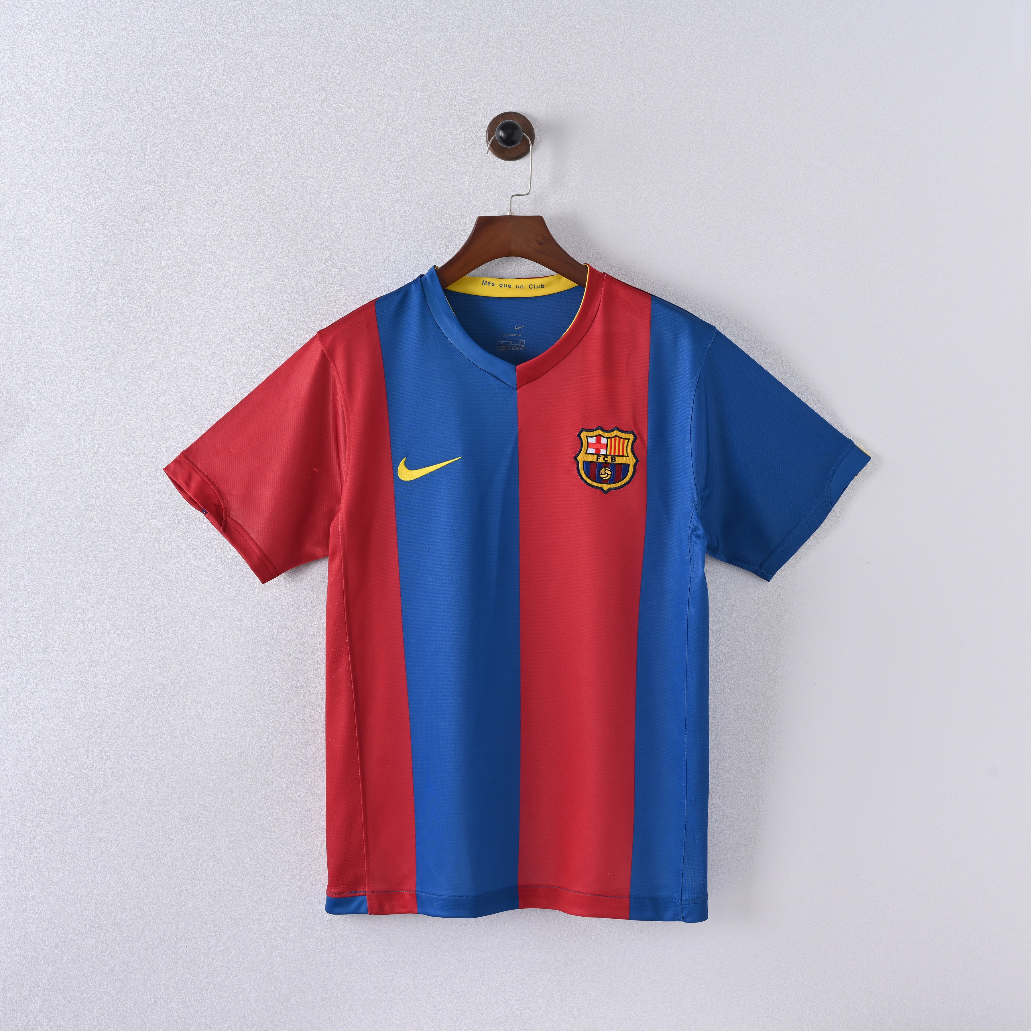 maillot-barcelone-2006-2007-domicile-vintage
