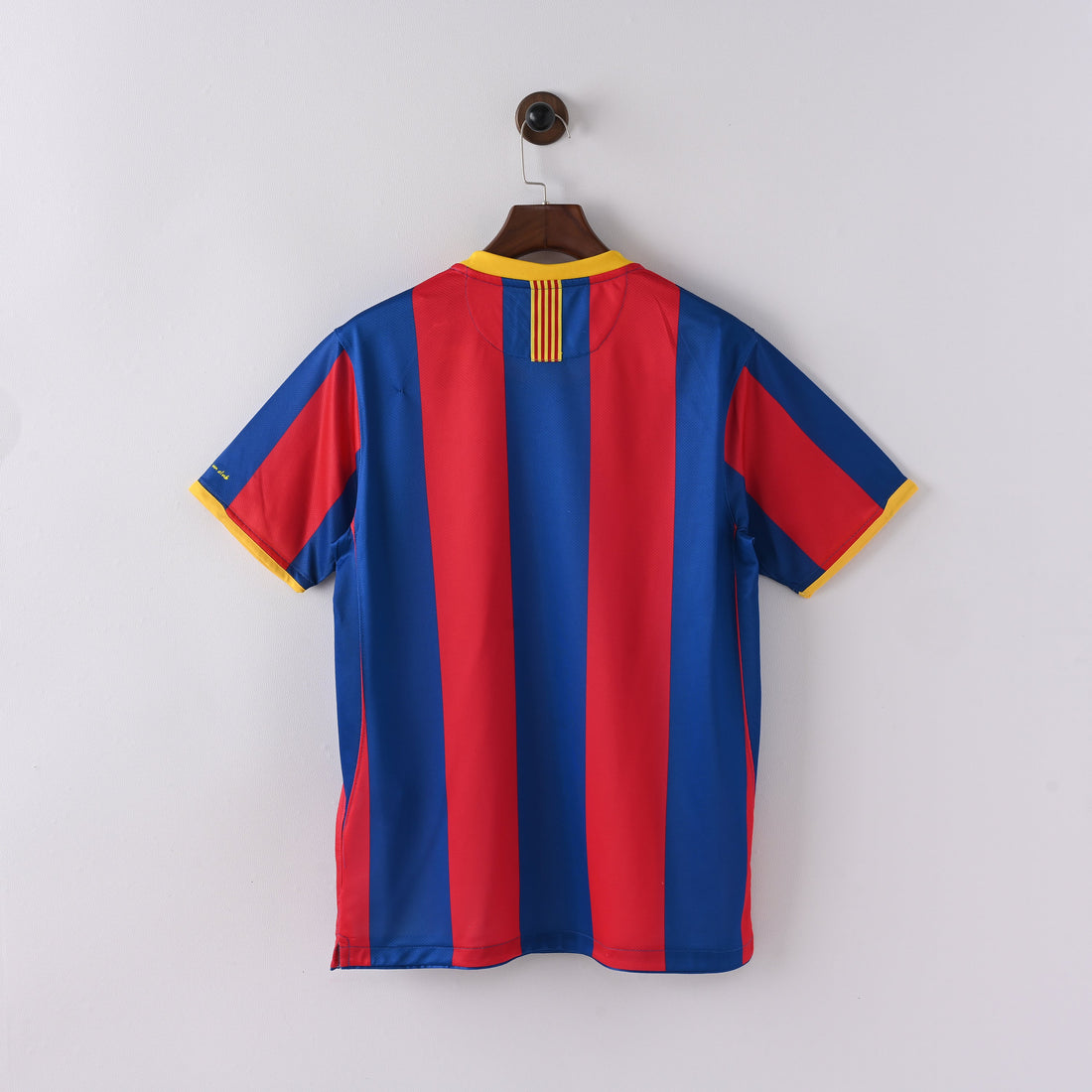maillot-barcelone-2010-2011-domicile-vintage-retro-2