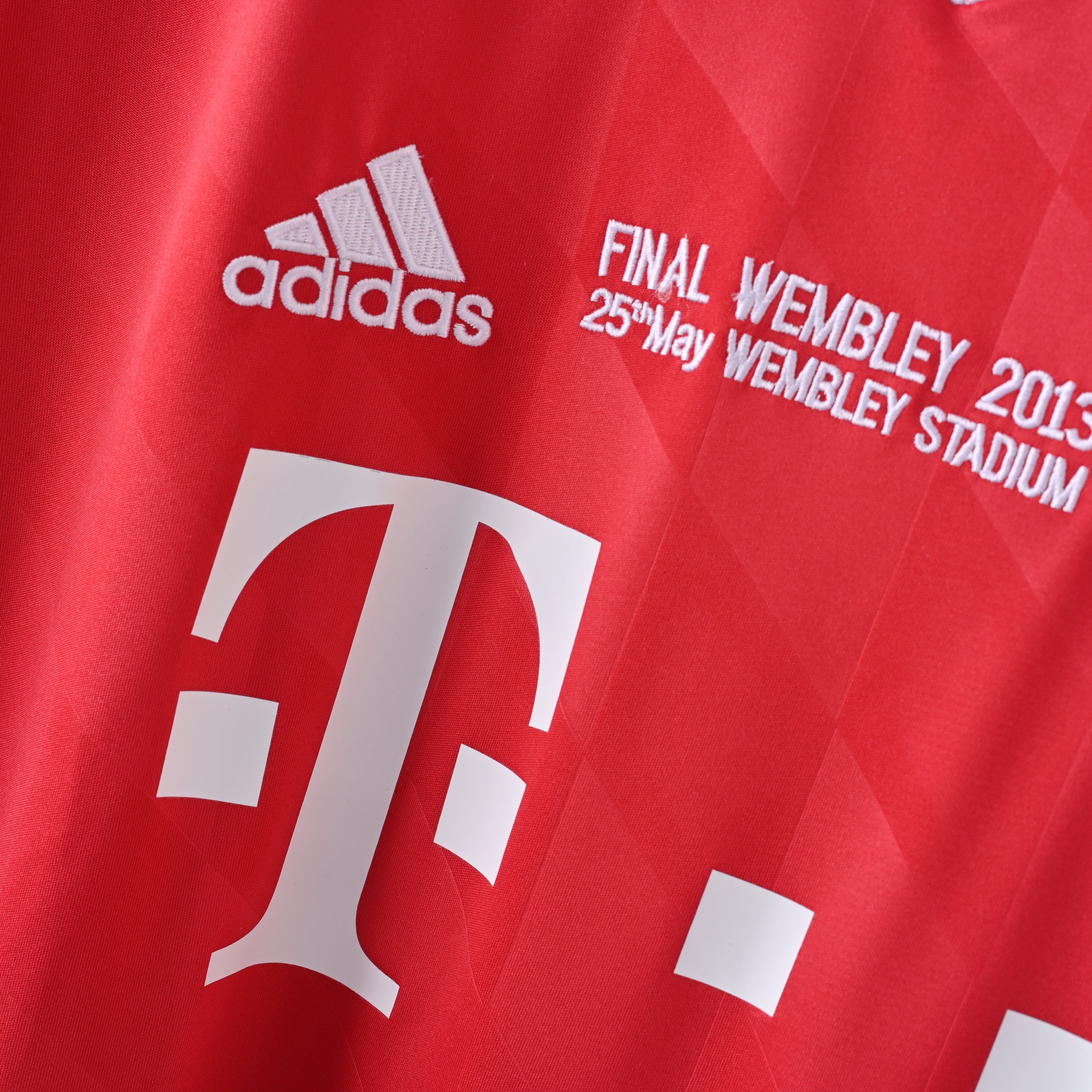 maillot-bayern-munich-2013-2014-domicile-vintage-retro-3