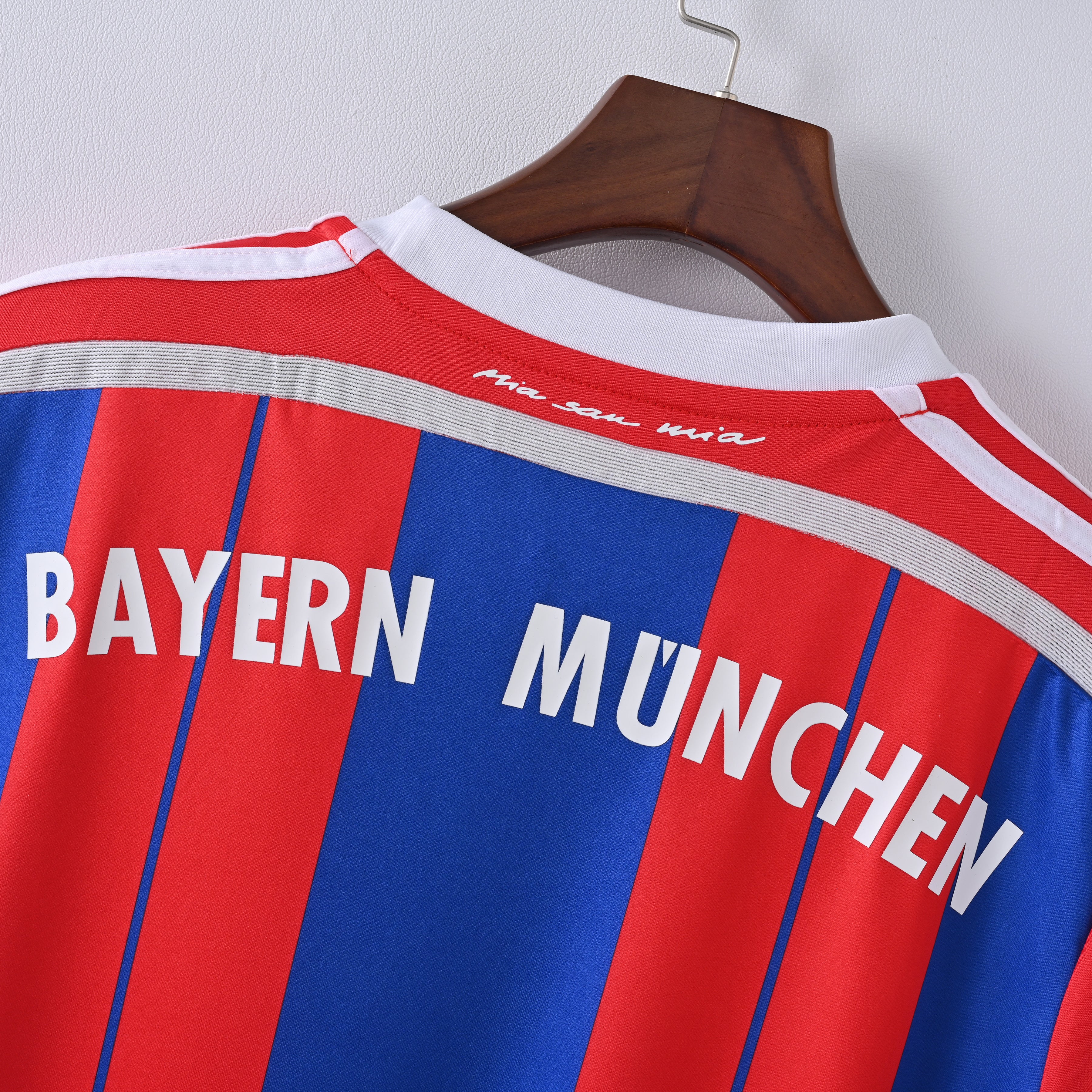 maillot-bayern-munich-domicile-2014-2015-vintage-2