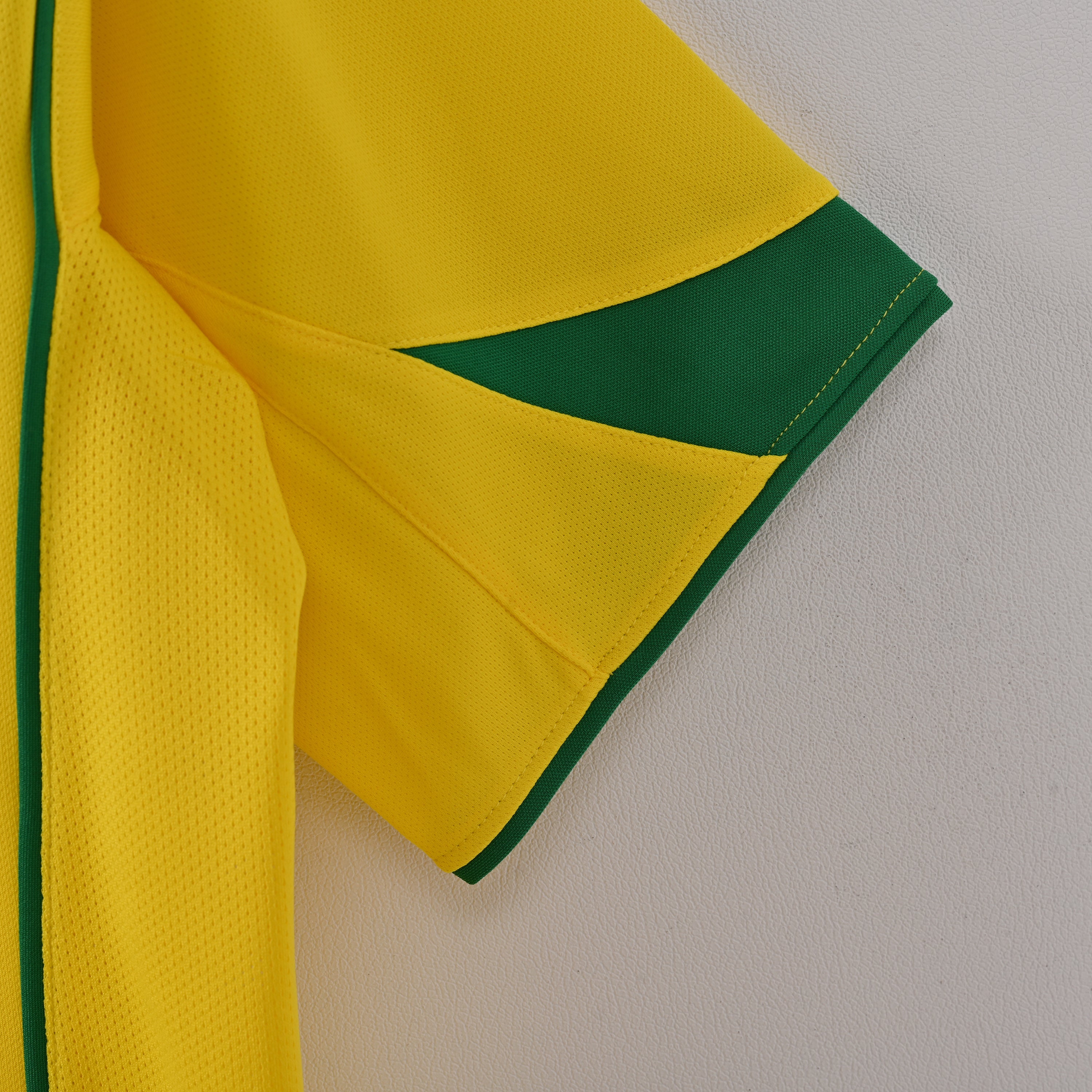 Maillot Bresil Retro Vintage 2004 Domicile Homme | Foot Sport