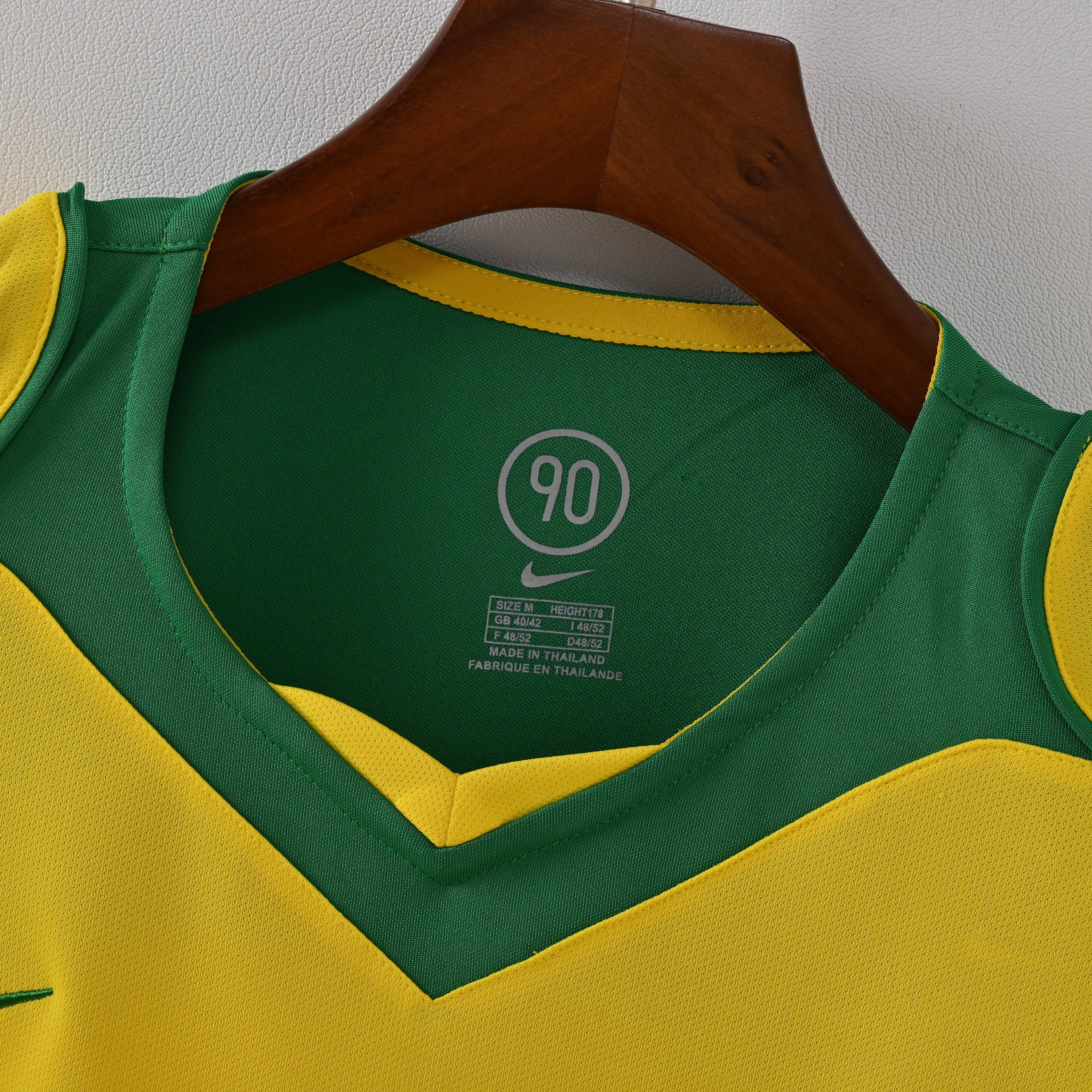 Maillot Bresil Retro Vintage 2004 Domicile Homme | Foot Sport