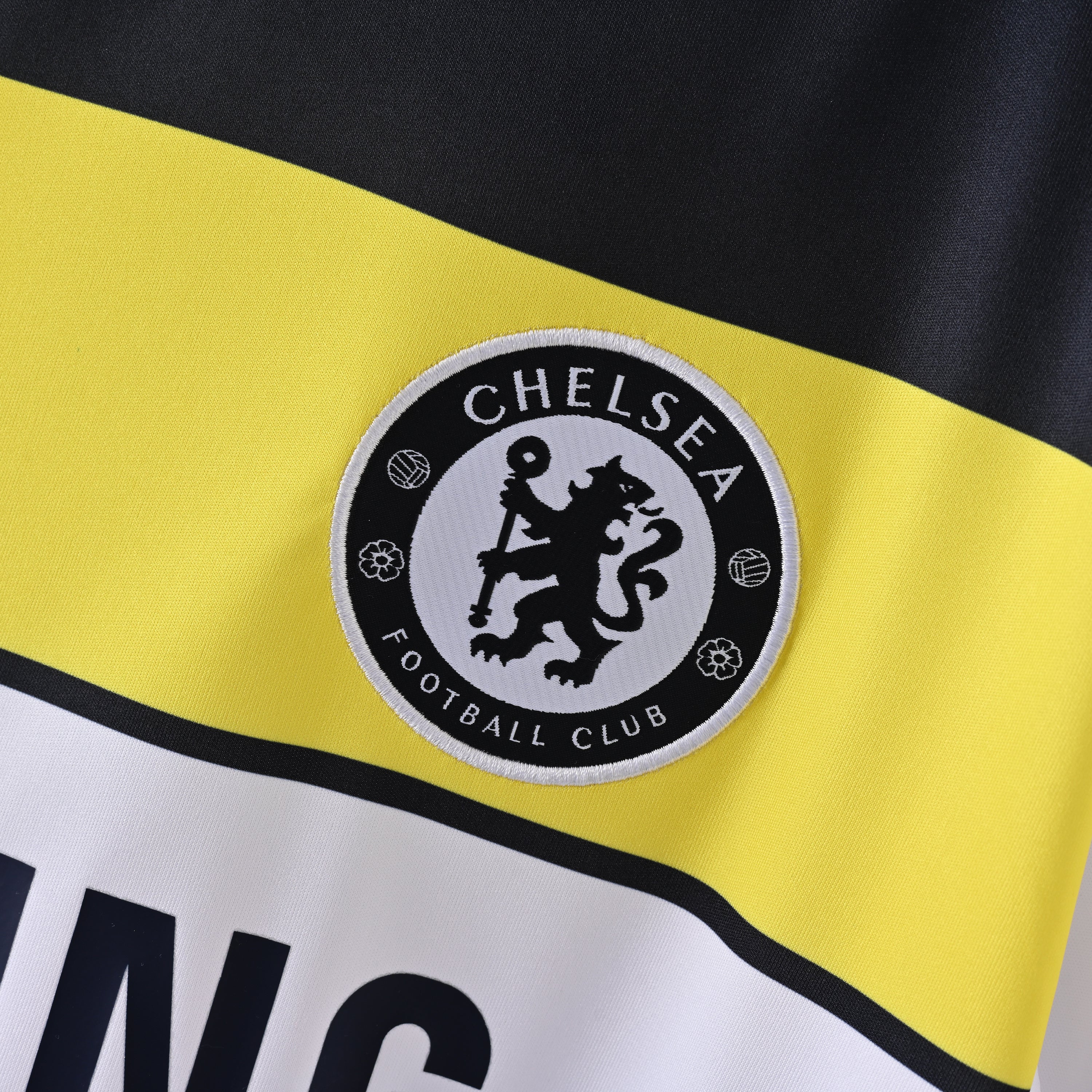 maillot-chelsea-2011-2012-third-vintage-retro-4