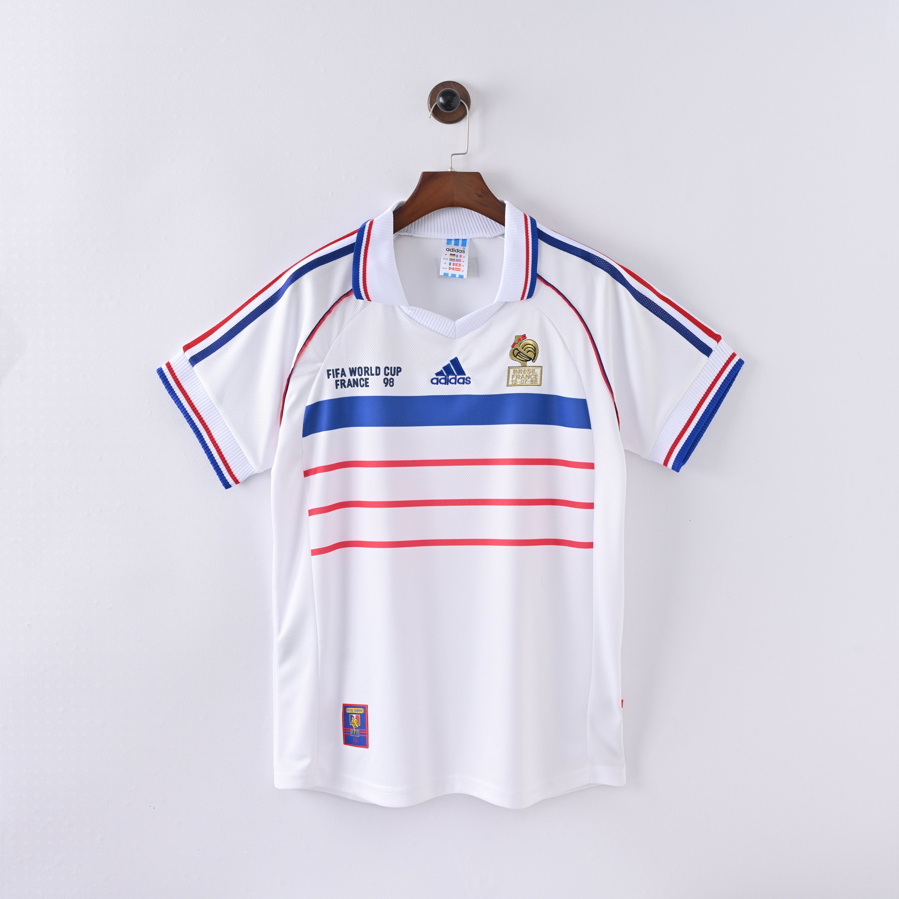 Maillot France 98, classique des maillots rétro Maillot France 98, classique des maillots rétro