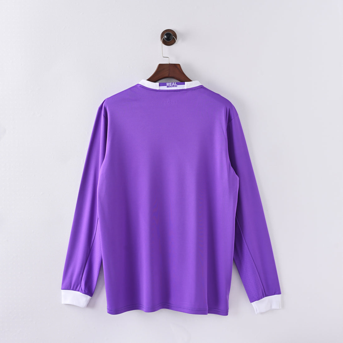 maillot-manches-lounges-real-madrid-2016-2017-exterieur-vintage-retro-2