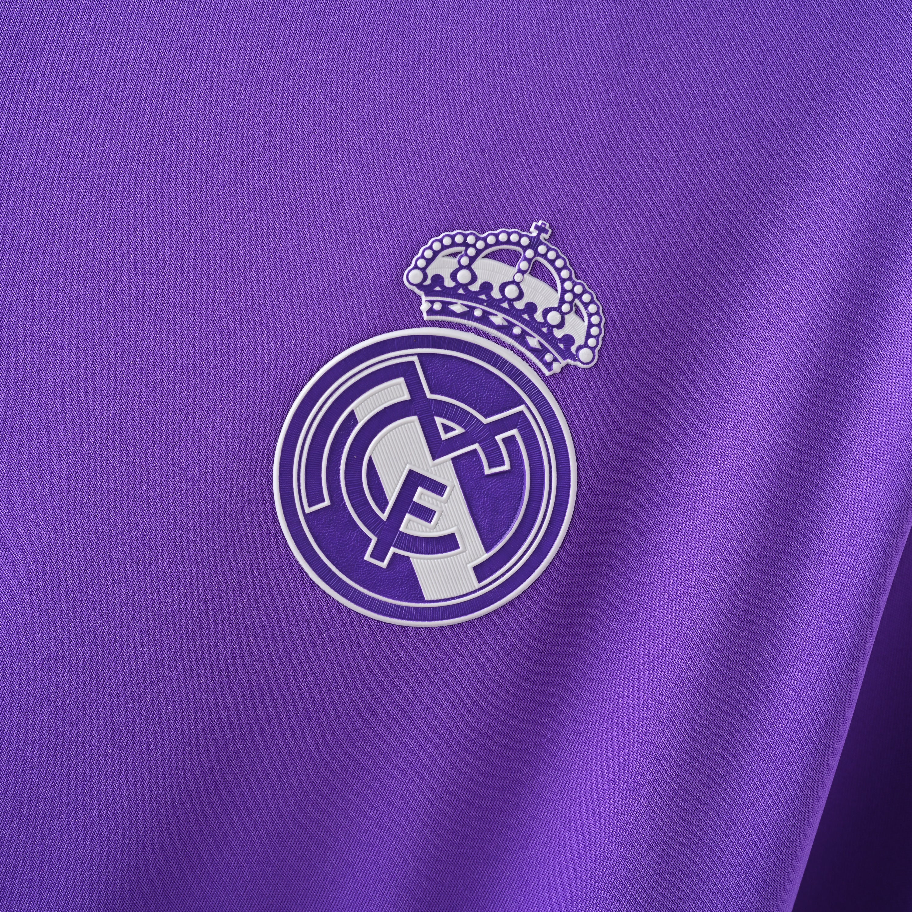 Maillot Real Madrid Manches Longues Retro Vintage 2016-2017 Exterieur Homme | Foot Sport