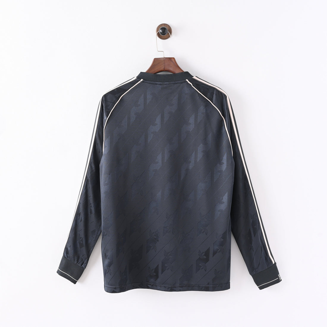 maillot-manches-lounges-real-madrid-2024-2025-third-lifestyler-vintage-retro-2