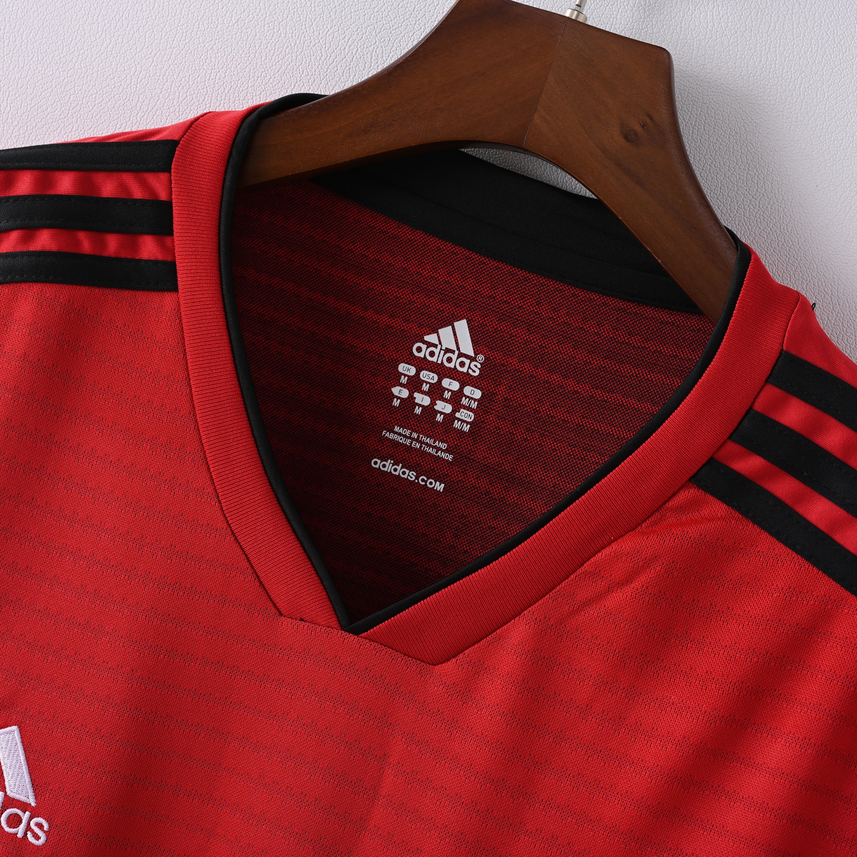 maillot-manchester-united-2018-2019-domicile-vintage-retro-3