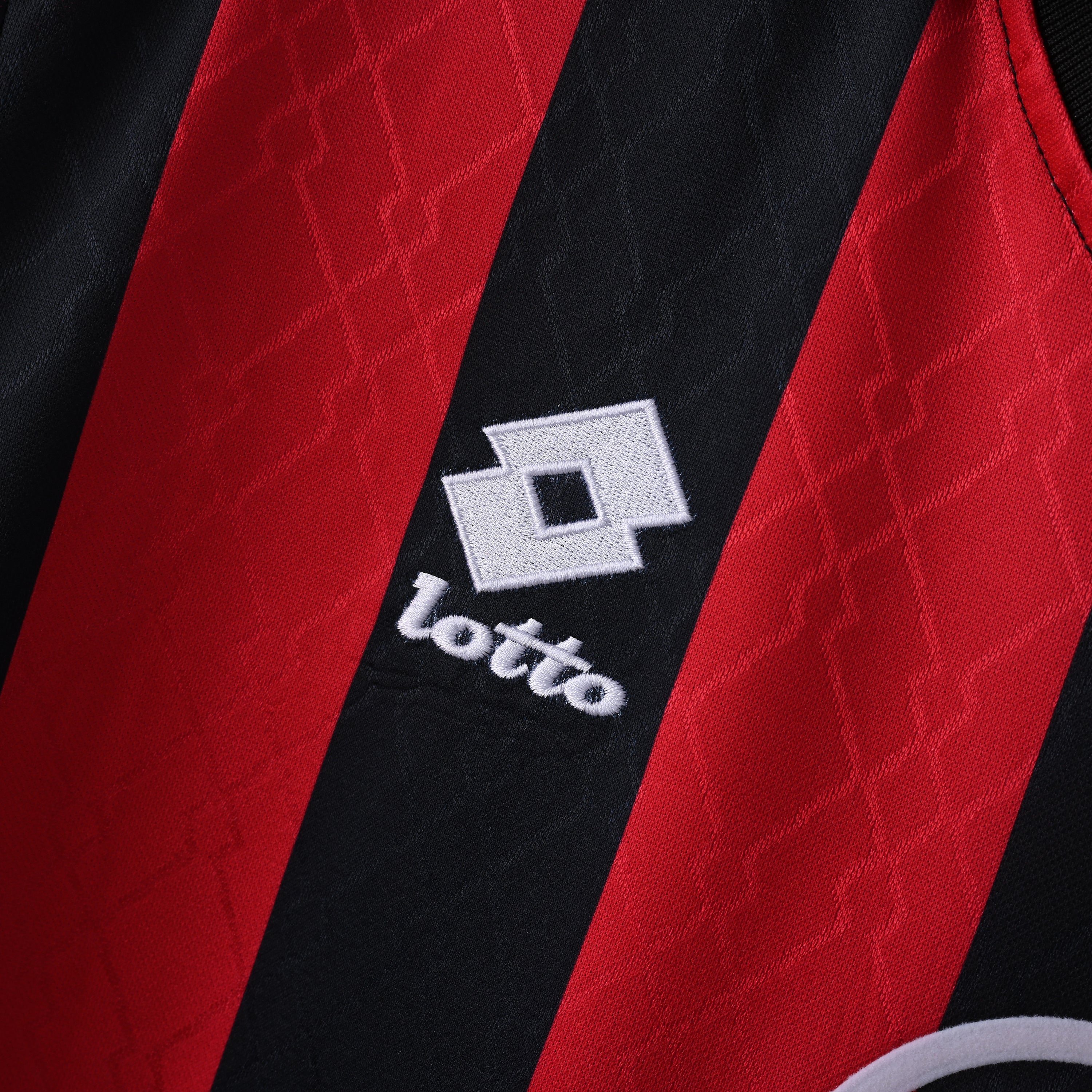 maillot-milan-ac-1995-1996-domicile-3