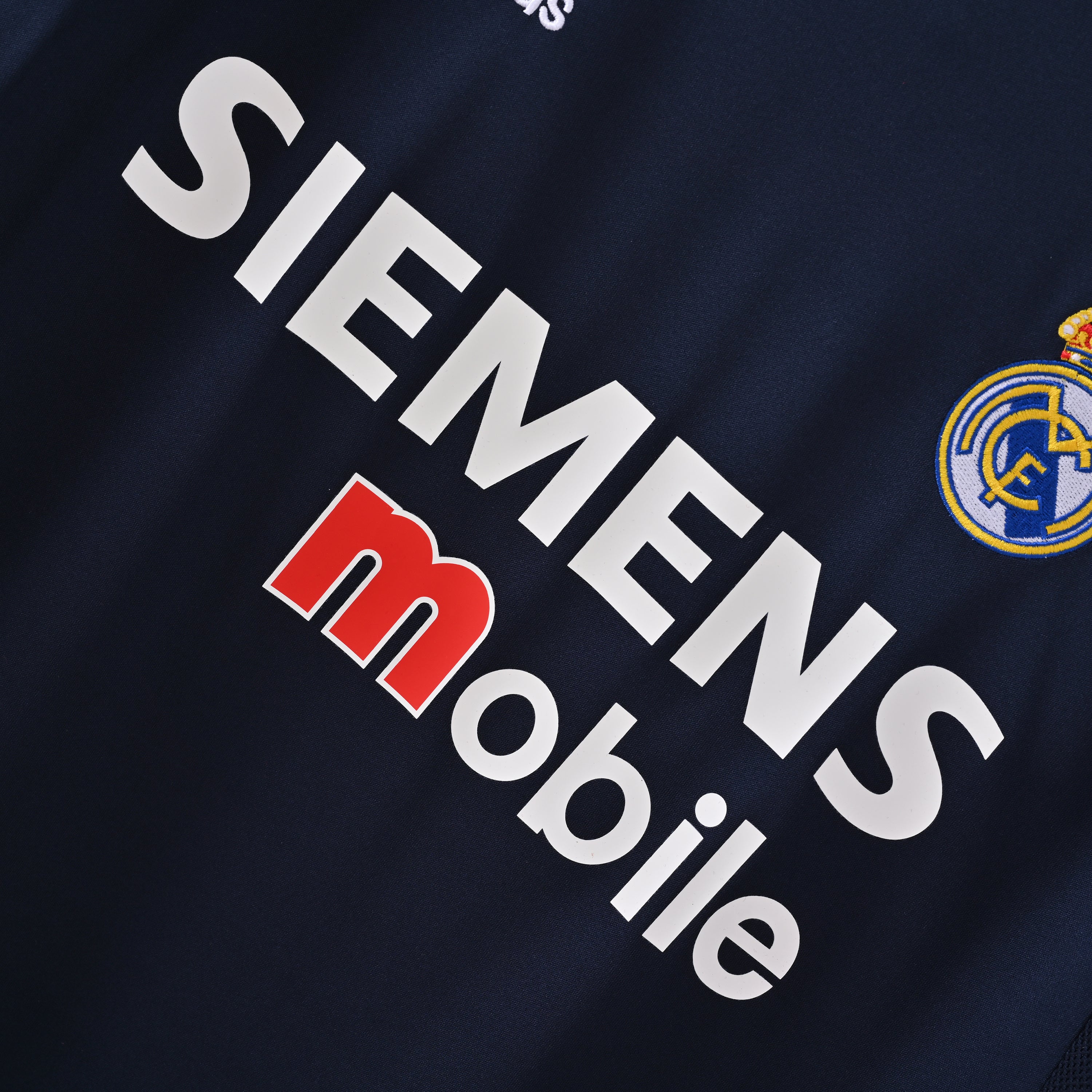 maillot-real-madrid-2004-2005-exterieur-vintage-retro-3
